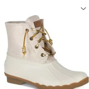 Sperry Tan and Cream Winter Boots